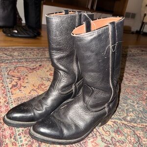 Boulet Women’s black cowboy boots size 7